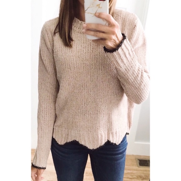 Romeo & Juliet Couture Sweaters - pale blush sweater with scallop trim
